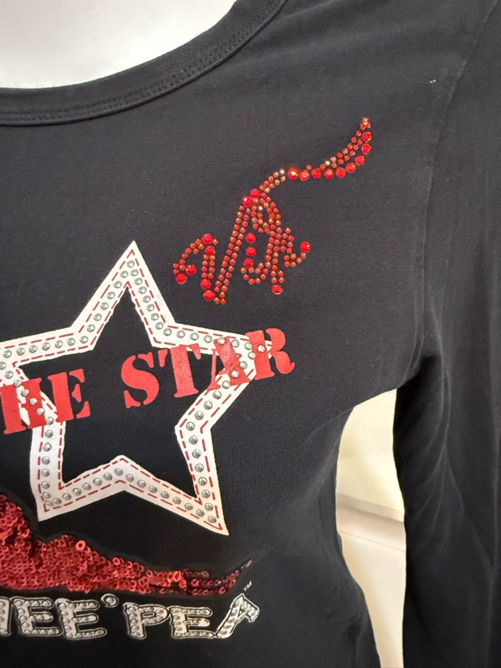 Monella Vegabonda Sweet Pea Black Long Sleeve Tee with Red and White Graphic MED - Picture 12 of 12